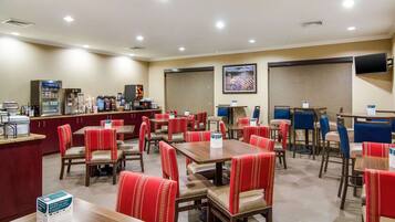 Ilmainen itsepalveluaamiainen arkipäivisin