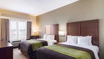 In-room safe, desk, iron/ironing board, free WiFi