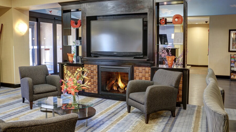 Holiday Inn Express Hotel & Suites Texarkana East by IHG