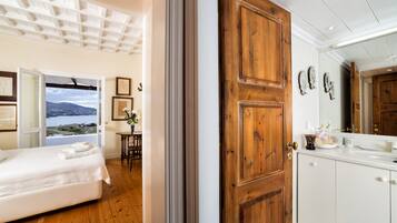 이집트산 면 시트, 고급 침구, 오리/거위털 이불, 미니바