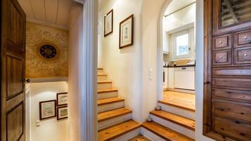 스위트, 침실 1개, 바다 전망 (House of the Star) | 계단