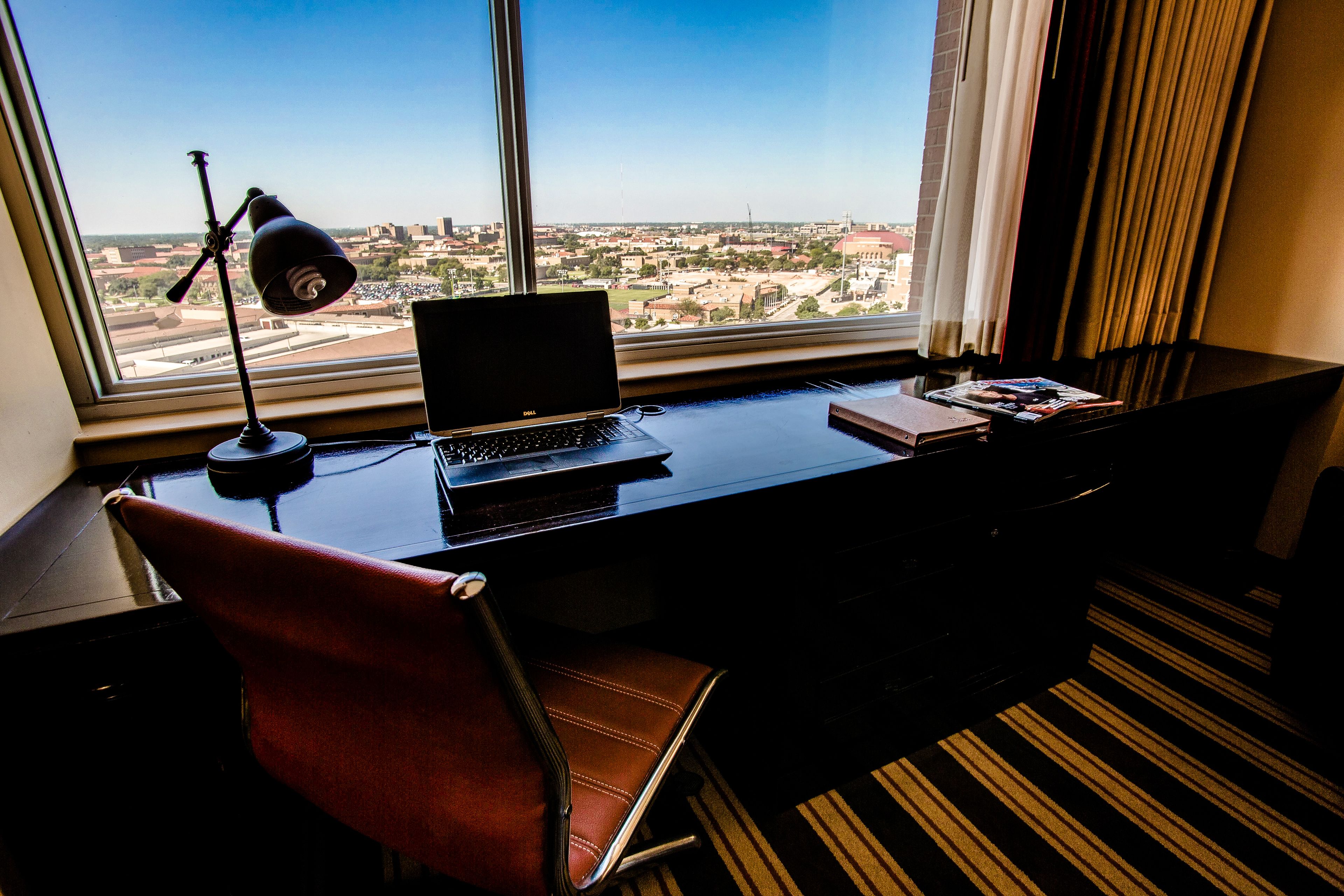 in-room business centre