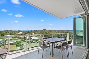 Standard Penthouse | Terrace/patio - Akama Resort (Urangan)