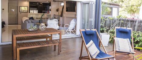 Sábanas de algodón egipcio, ropa de cama de alta calidad y minibar