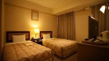 Iron/ironing board, free WiFi