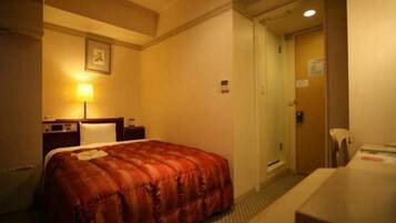 Iron/ironing board, free WiFi