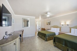 Ropa de cama de alta calidad y escritorio 