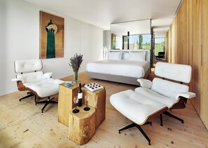 Suite Nature | Premium bedding, minibar, in-room safe, soundproofing