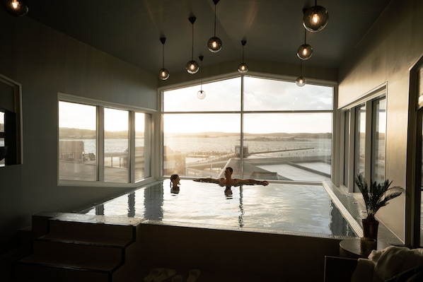 Behandlungsräume für Paare, Sauna, Whirlpool, Dampfbad