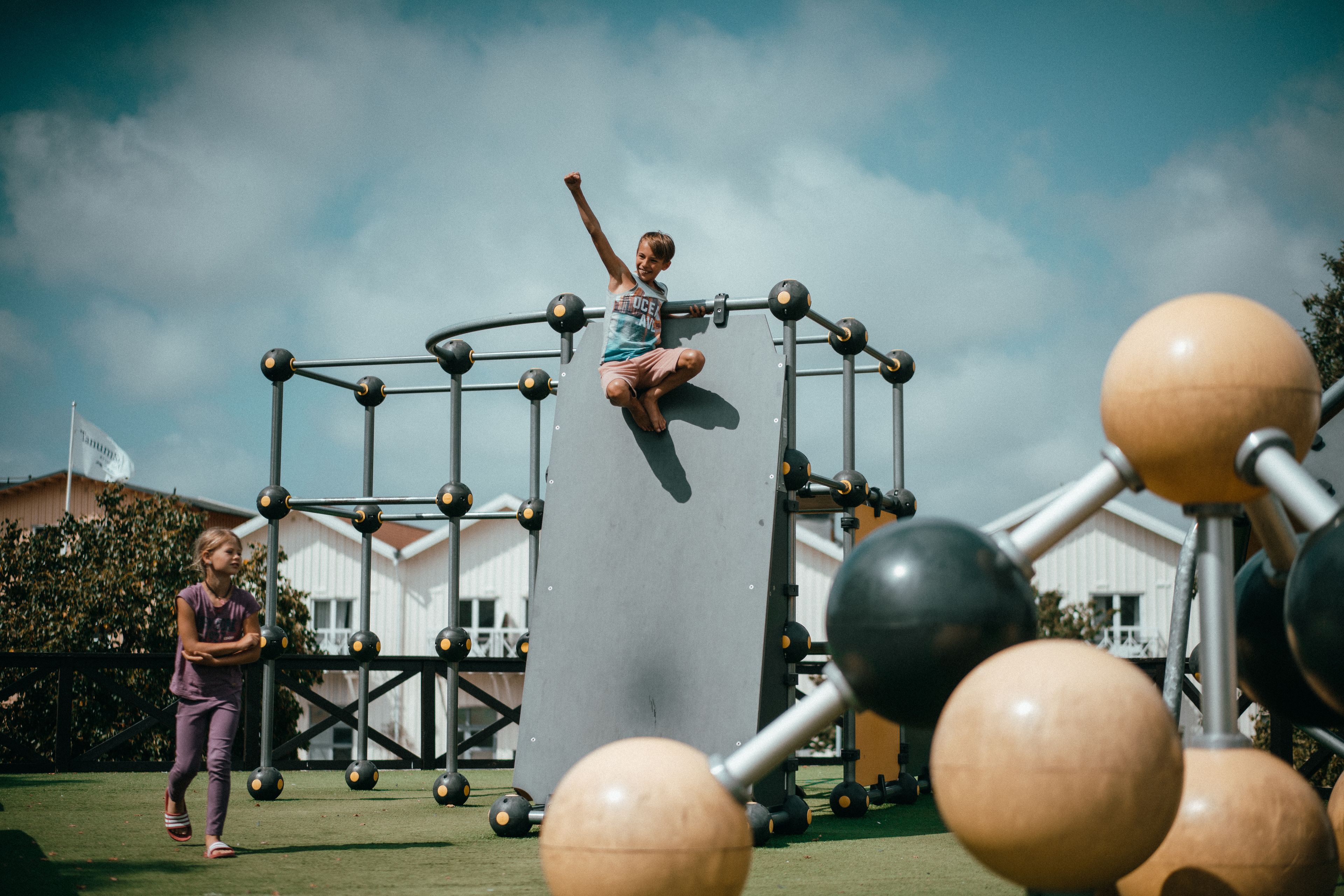 Zona de juegos infantil al aire libre