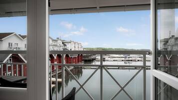 Chambre Simple | Bureau, Wi-Fi gratuit, draps fournis