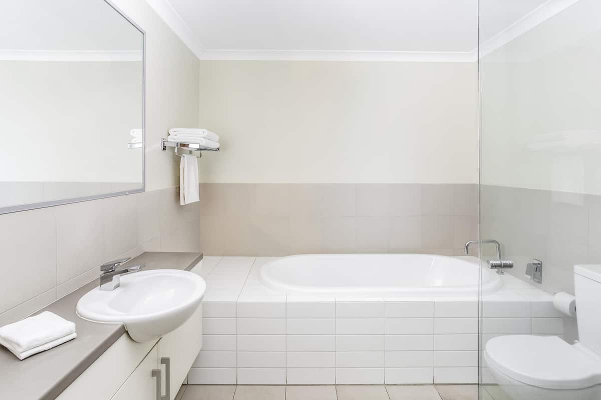 Minibar, in-room safe, desk, laptop workspace