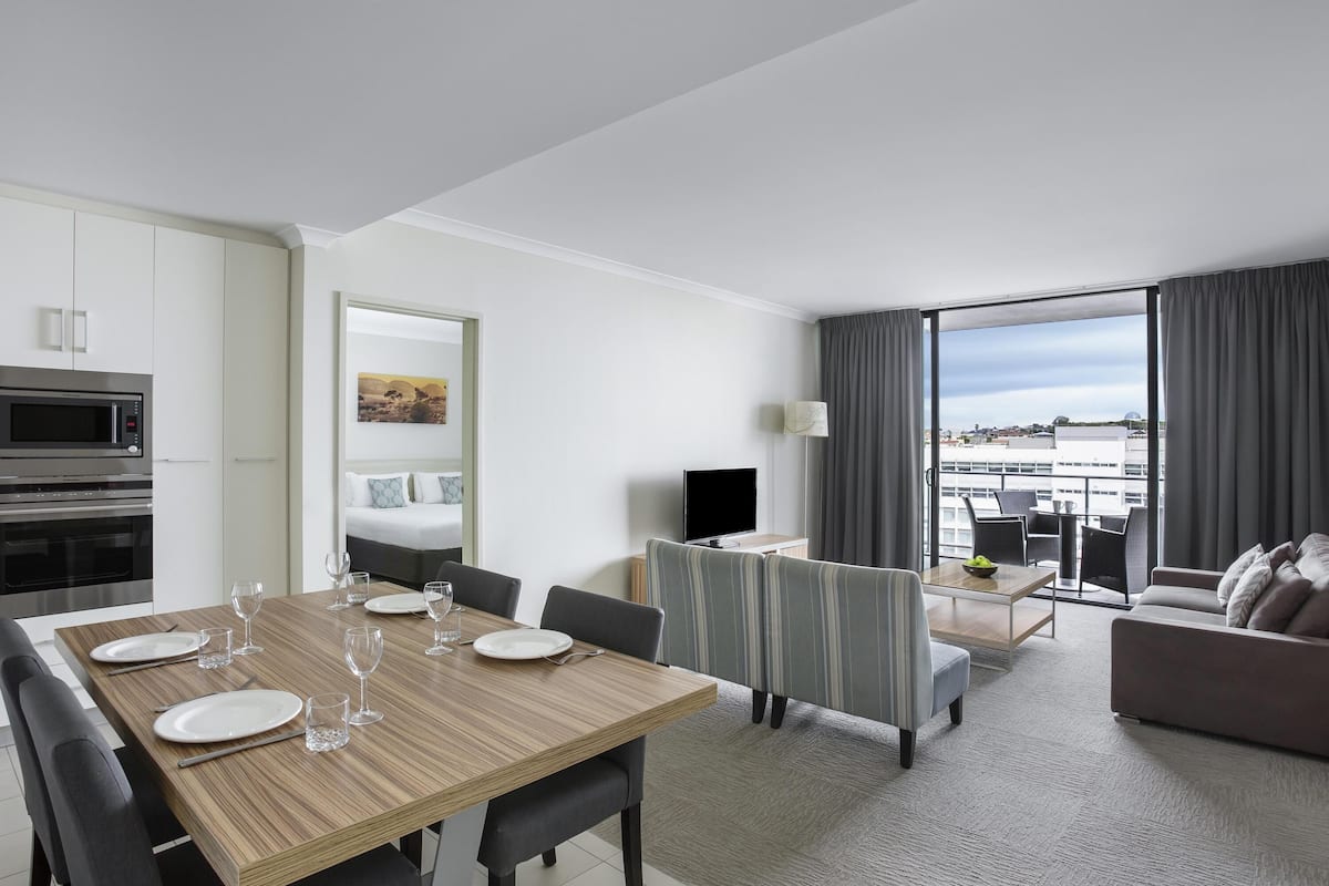 Superior Apartment, 2 Bedrooms | Minibar, in-room safe, desk, laptop workspace