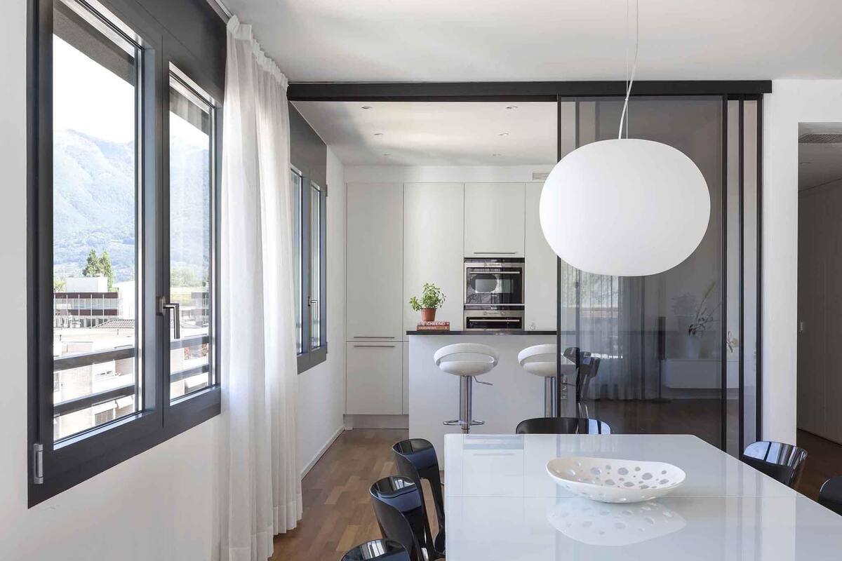 penthouse suite with sauna (pets not allowed) | 1 bedroom, minibar, in-room safe, individually decorated