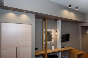Caja de seguridad en la habitación, wifi gratis y ropa de cama 