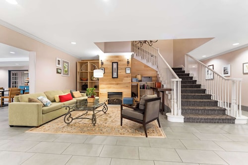 Country Inn & Suites by Radisson, Macon North, GA