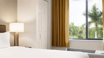 Studio, 1 King-Bett | Ausblick vom Zimmer