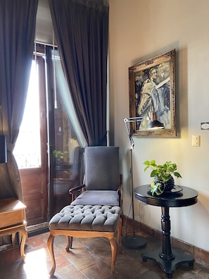 Deluxe Room | Premium bedding, in-room safe, individually decorated