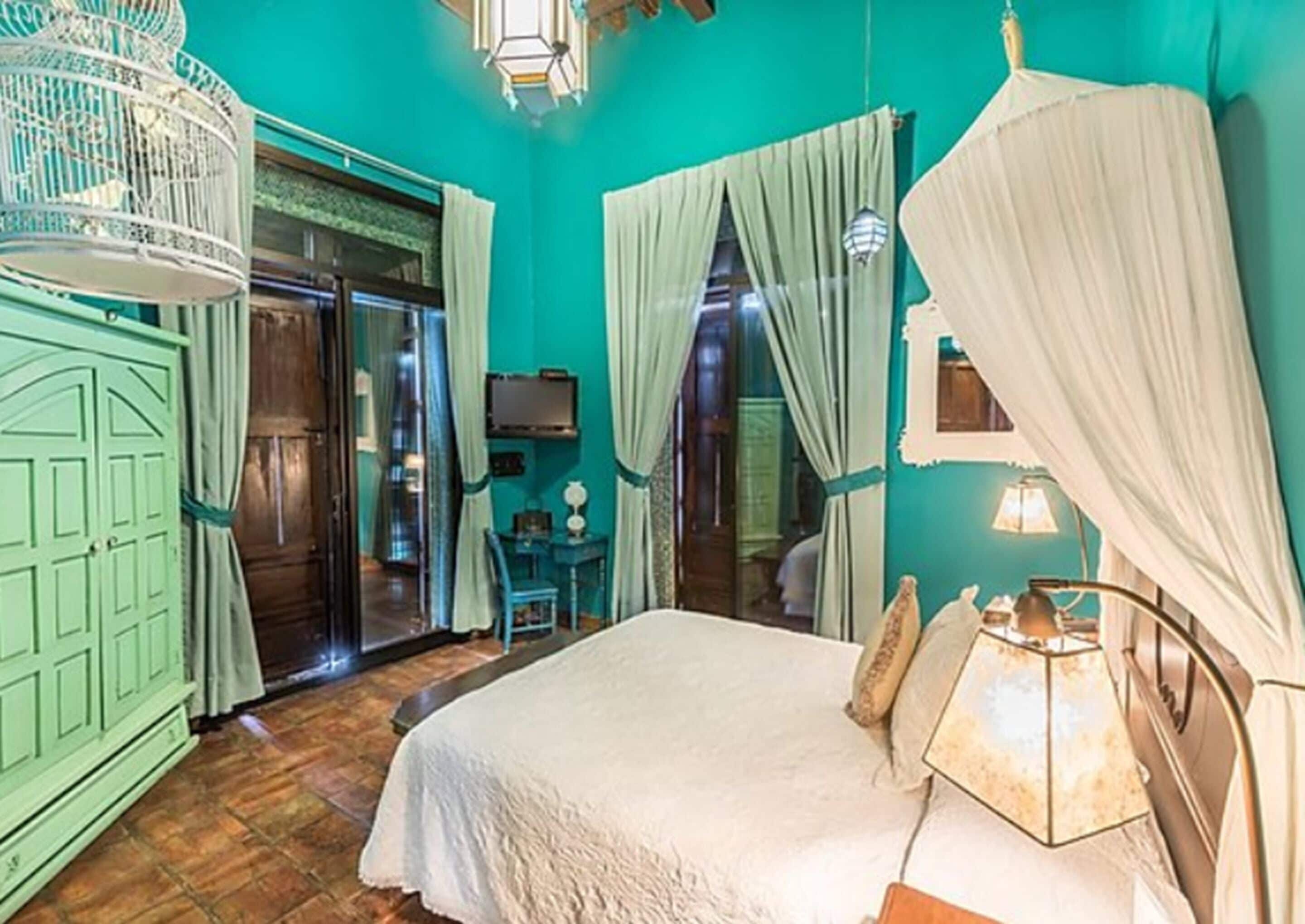 Photo - Casa Pedro Loza