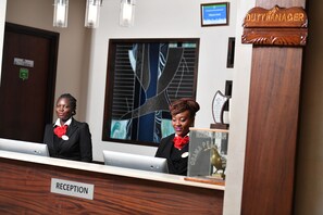 Reception - Hillpark Hotel (Nairobi)