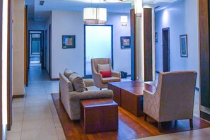Reception - Hillpark Hotel (Nairobi)