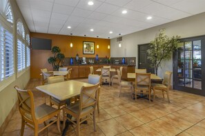 Free buffet breakfast