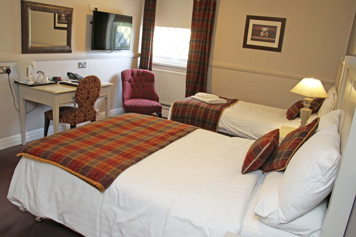 Desk, iron/ironing board, free WiFi, bed sheets