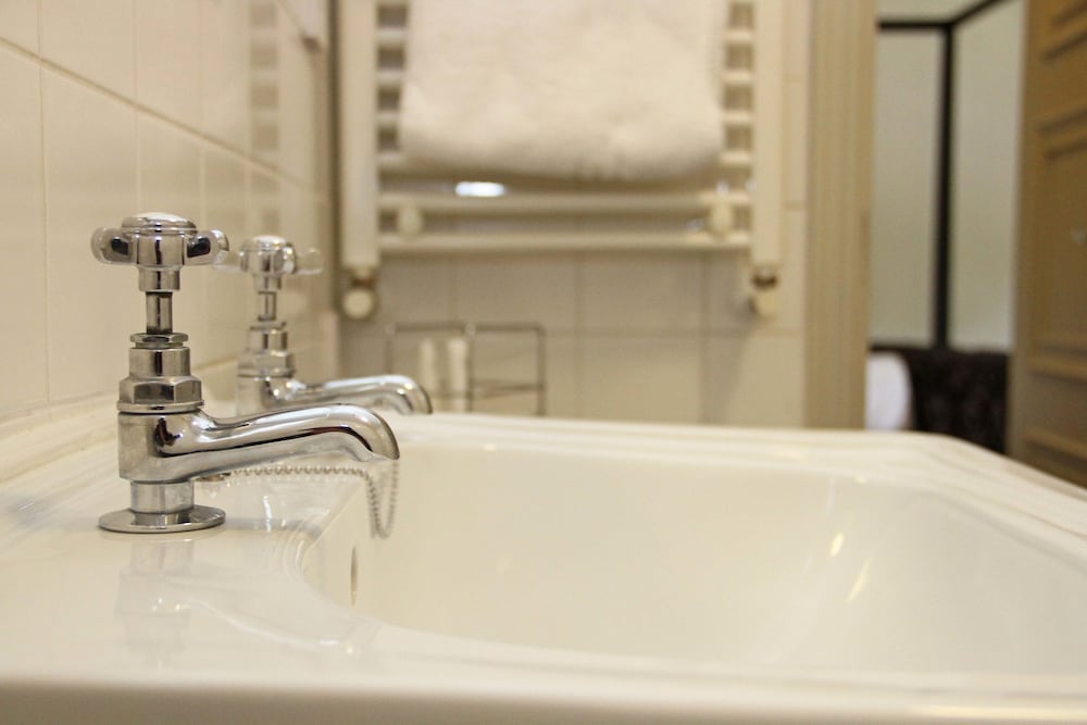 The Honest Lawyer Hotel by null