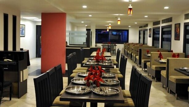 Restaurant - Best Western Yuvraj (Surat)
