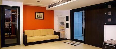 Minibar, in-room safe, soundproofing, iron/ironing board