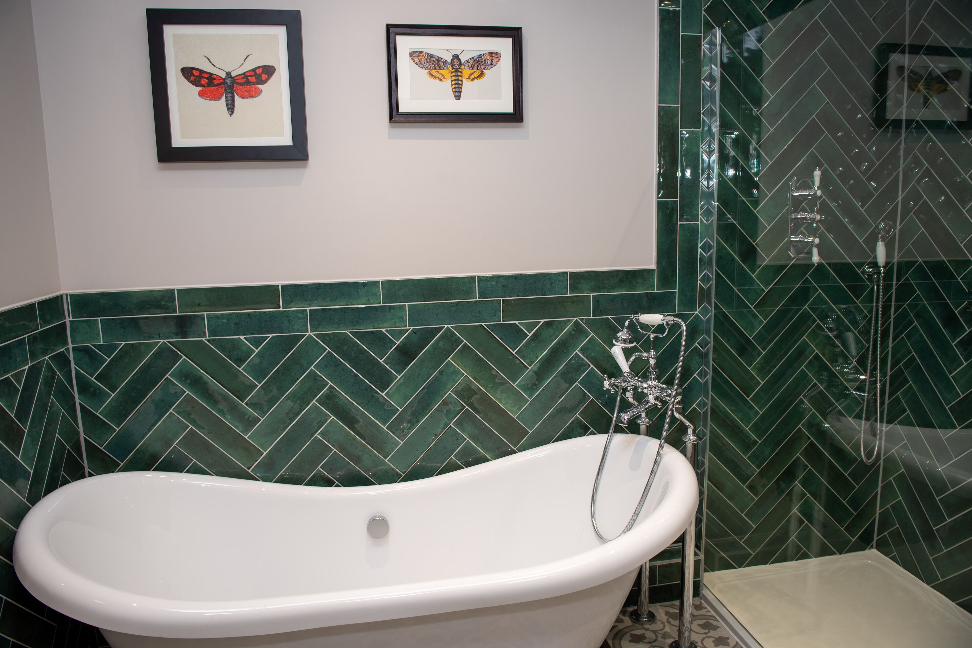 superior double room | bathroom | hair dryer, towels