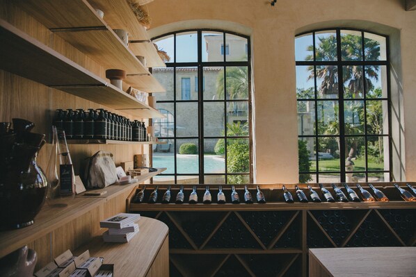 Gift shop