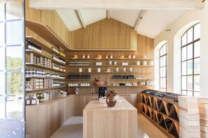 Gift shop