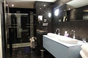 Suite San Ramón | Bathroom