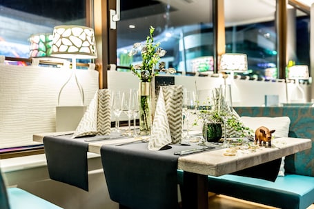 Dinner served, international cuisine, garden views