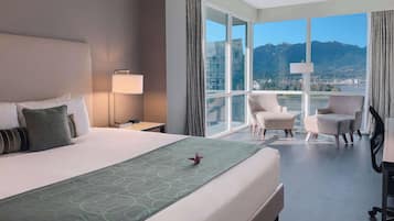 Superior Room, 1 King Bed