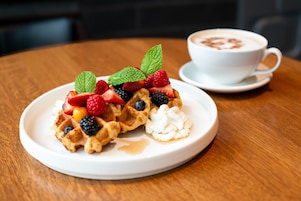 Daily cooked-to-order breakfast for a fee