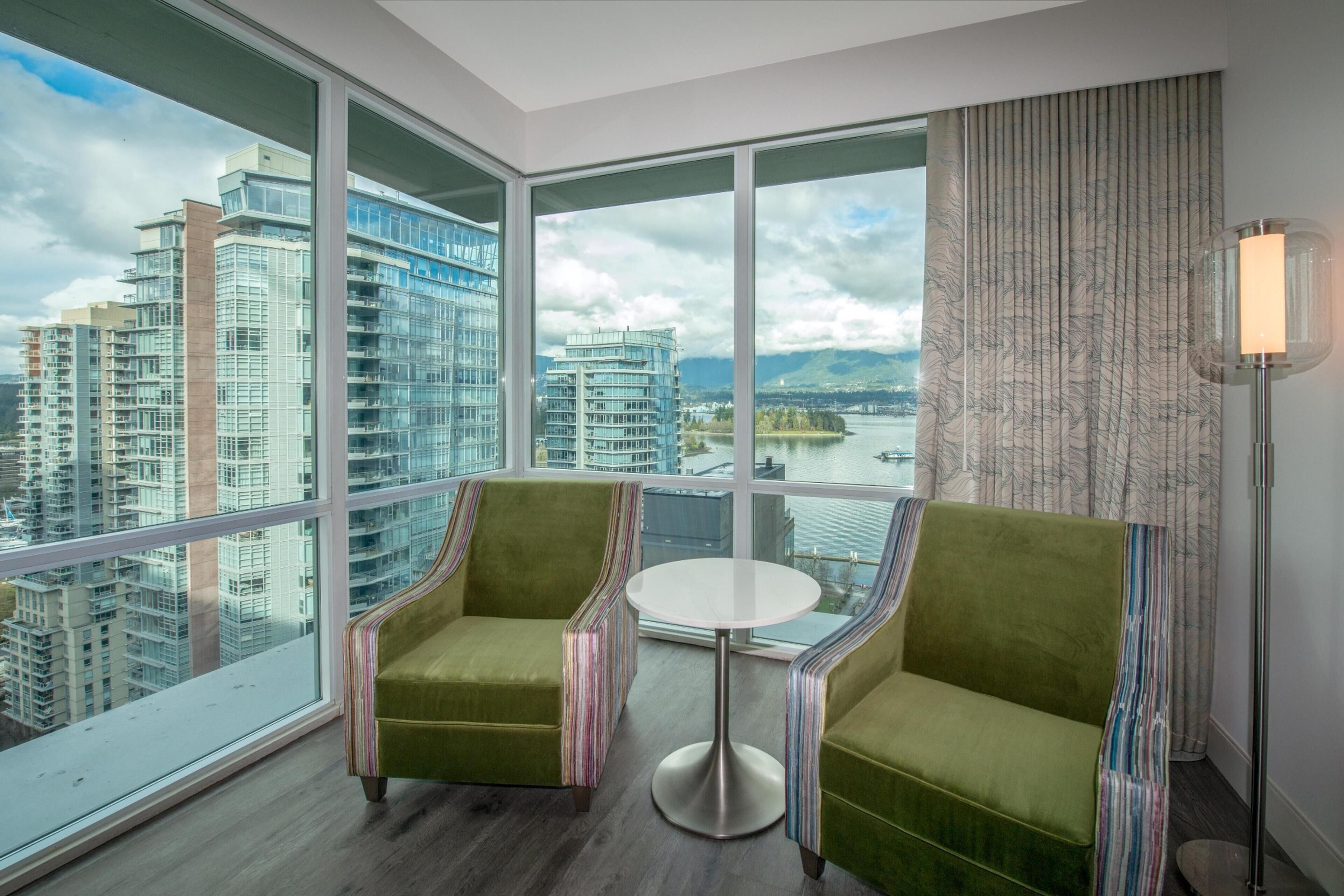 Superior Room, 1 King Bed