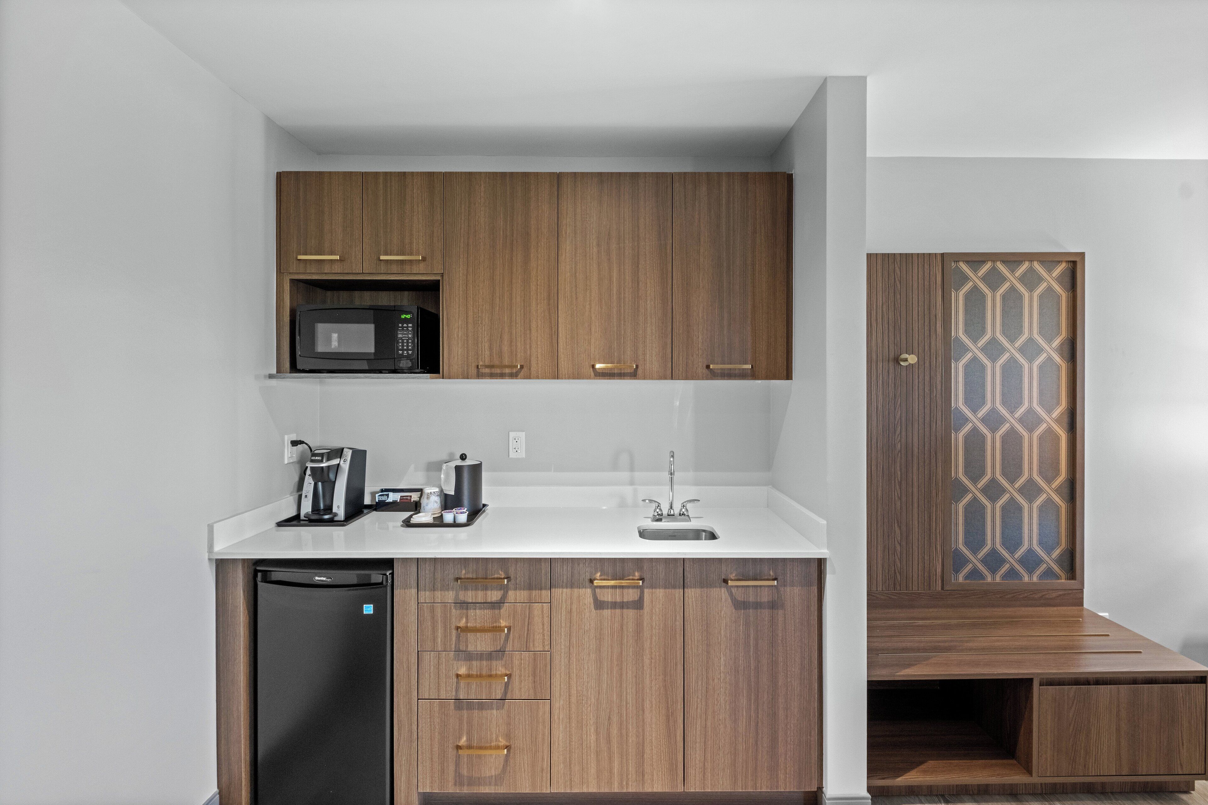 in-room safe, desk, iron/ironing board, free cots/infant beds