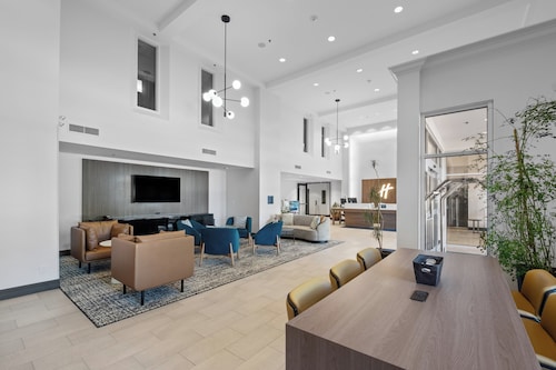 Holiday Inn Hotel & Suites Surrey East Cloverdale by IHG