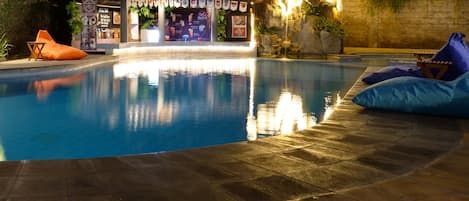 Outdoor pool, sun loungers