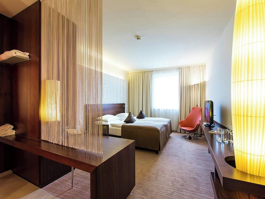 In-room safe, desk, cribs (free), WiFi (free)