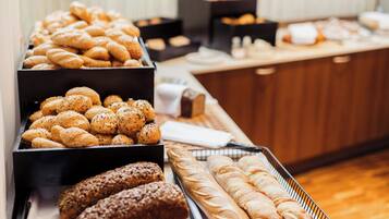 Desayuno buffet todos los días (con cargo)