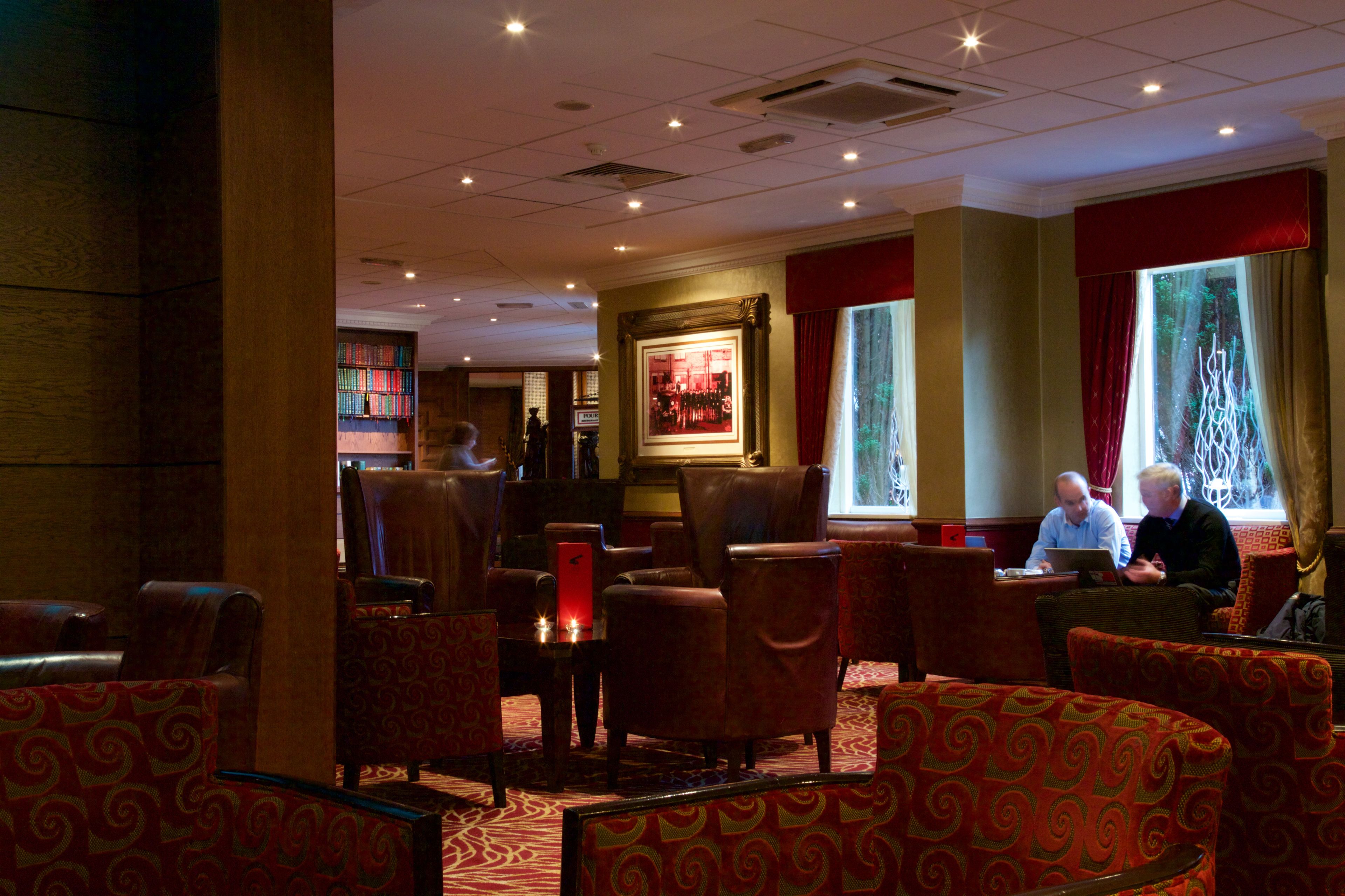 Egyptian cotton sheets, premium bedding, in-room safe, desk