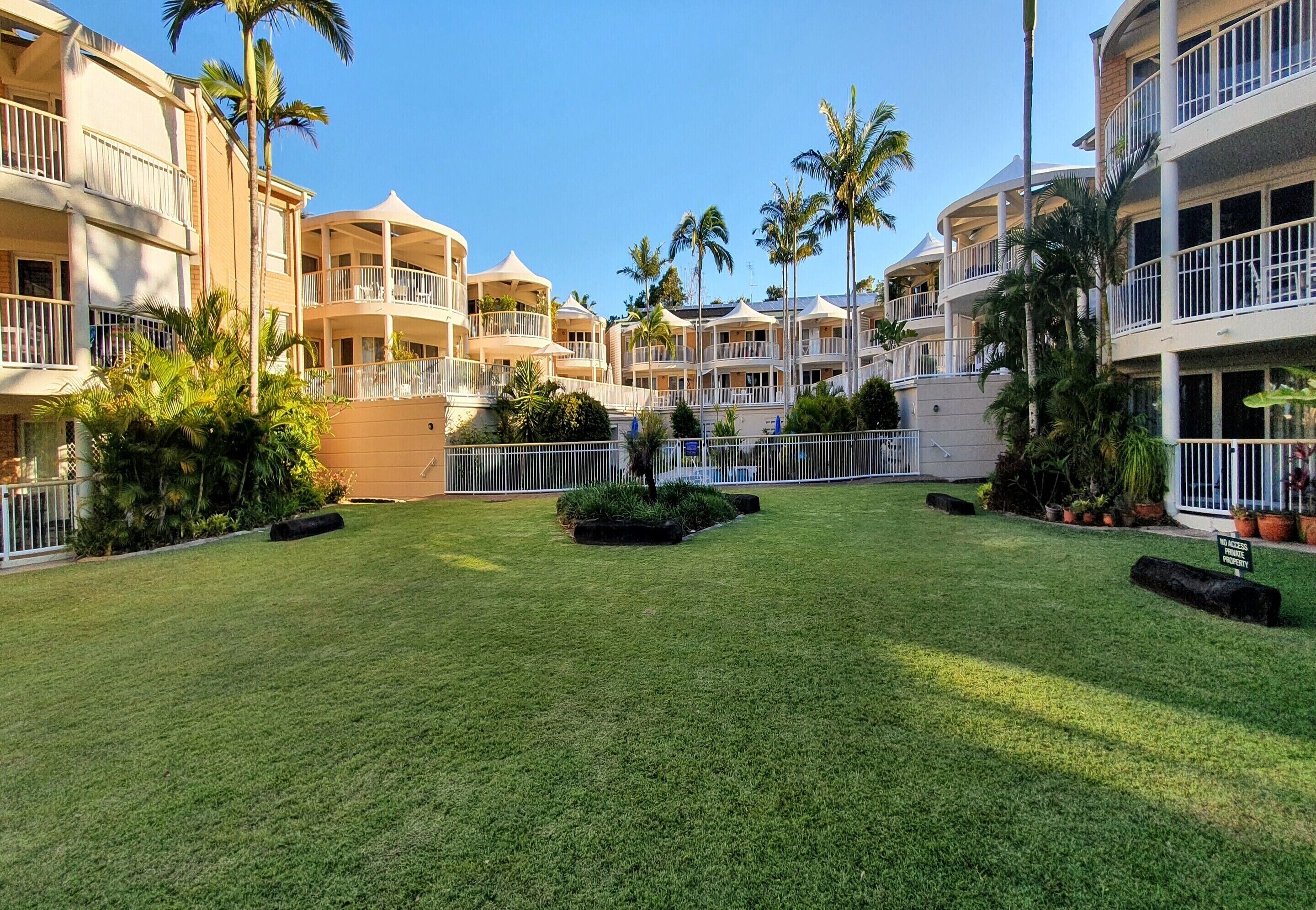 Serenity Apartments Noosa — image 27