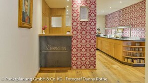 Reception - Hotel Schwanstein (Schwangau)