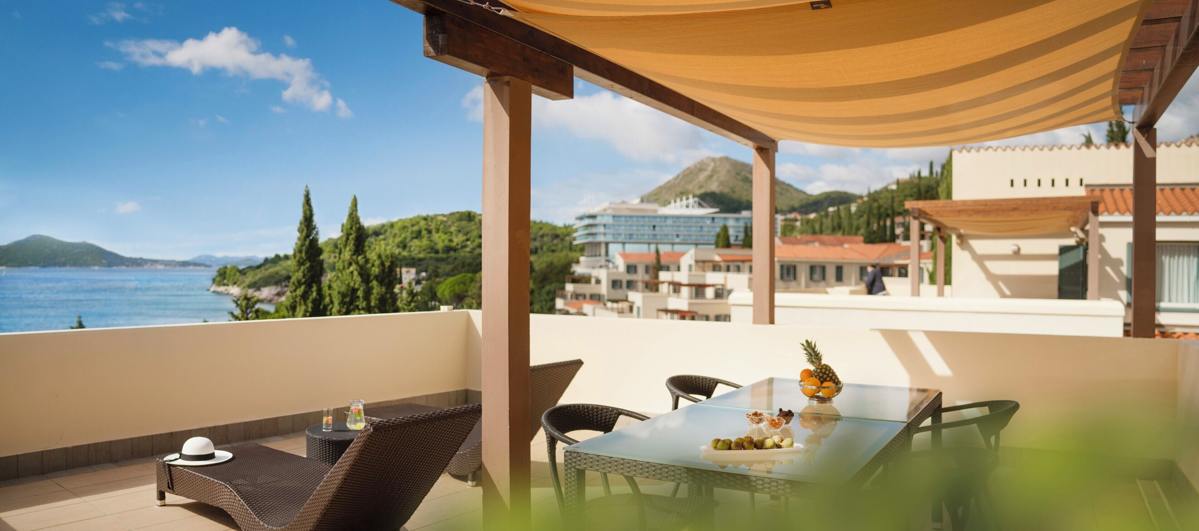 Deluxe 2 Bedroom Residence Sea View