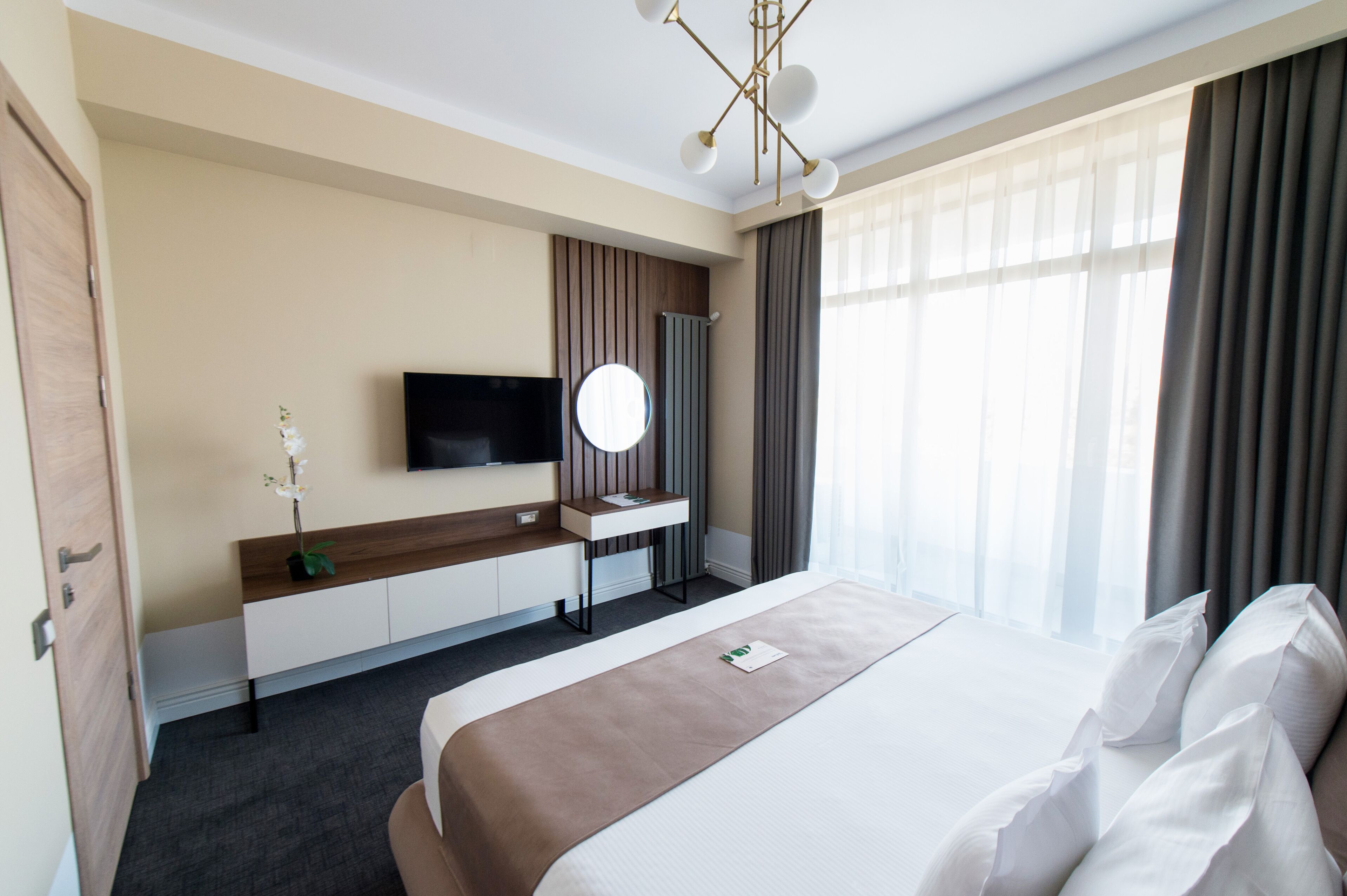 double room / twin room  | minibar, in-room safe, individually decorated, desk