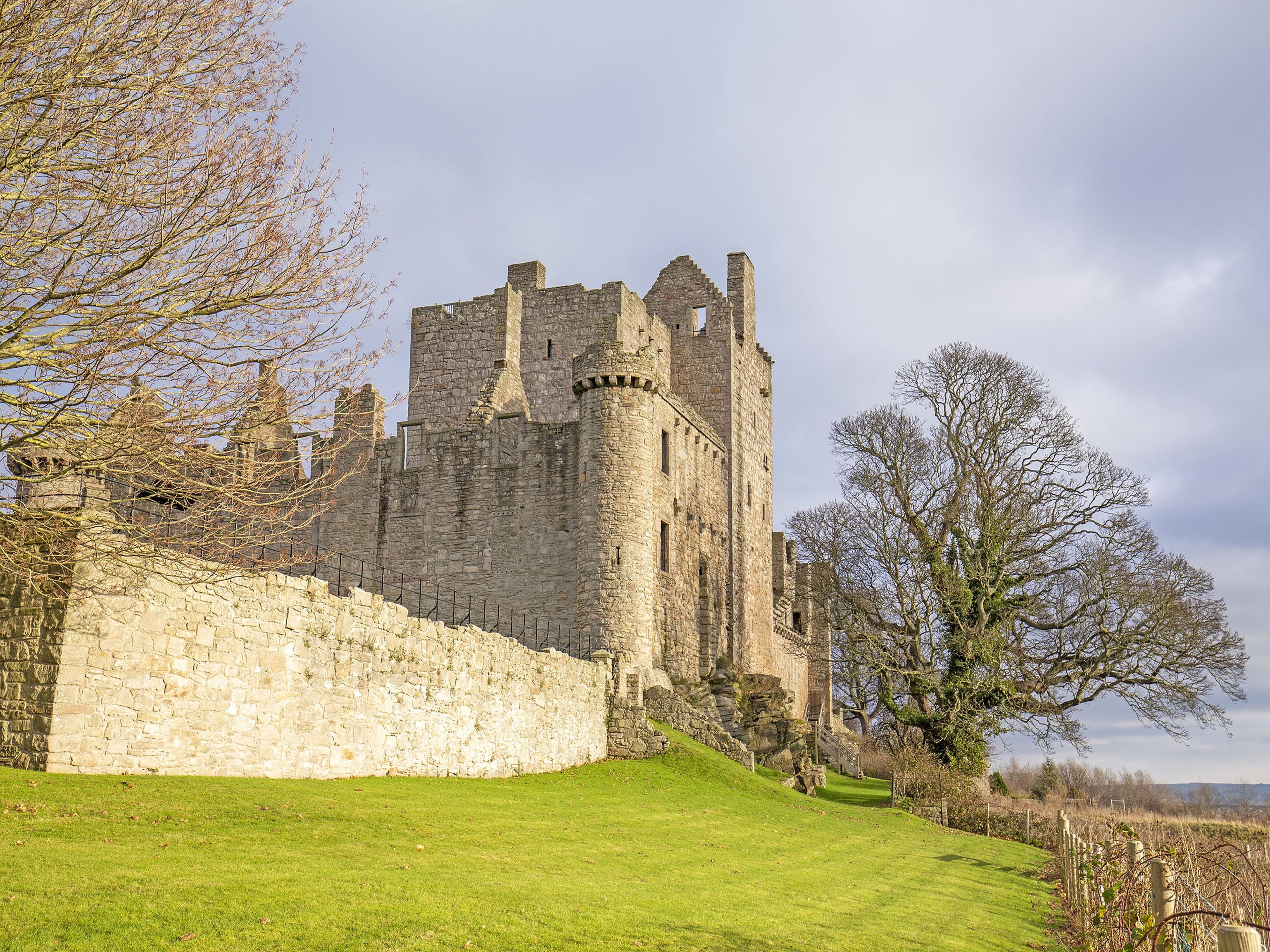 Photo - Arden Guest House, Craigmillar Castle Edinburgh