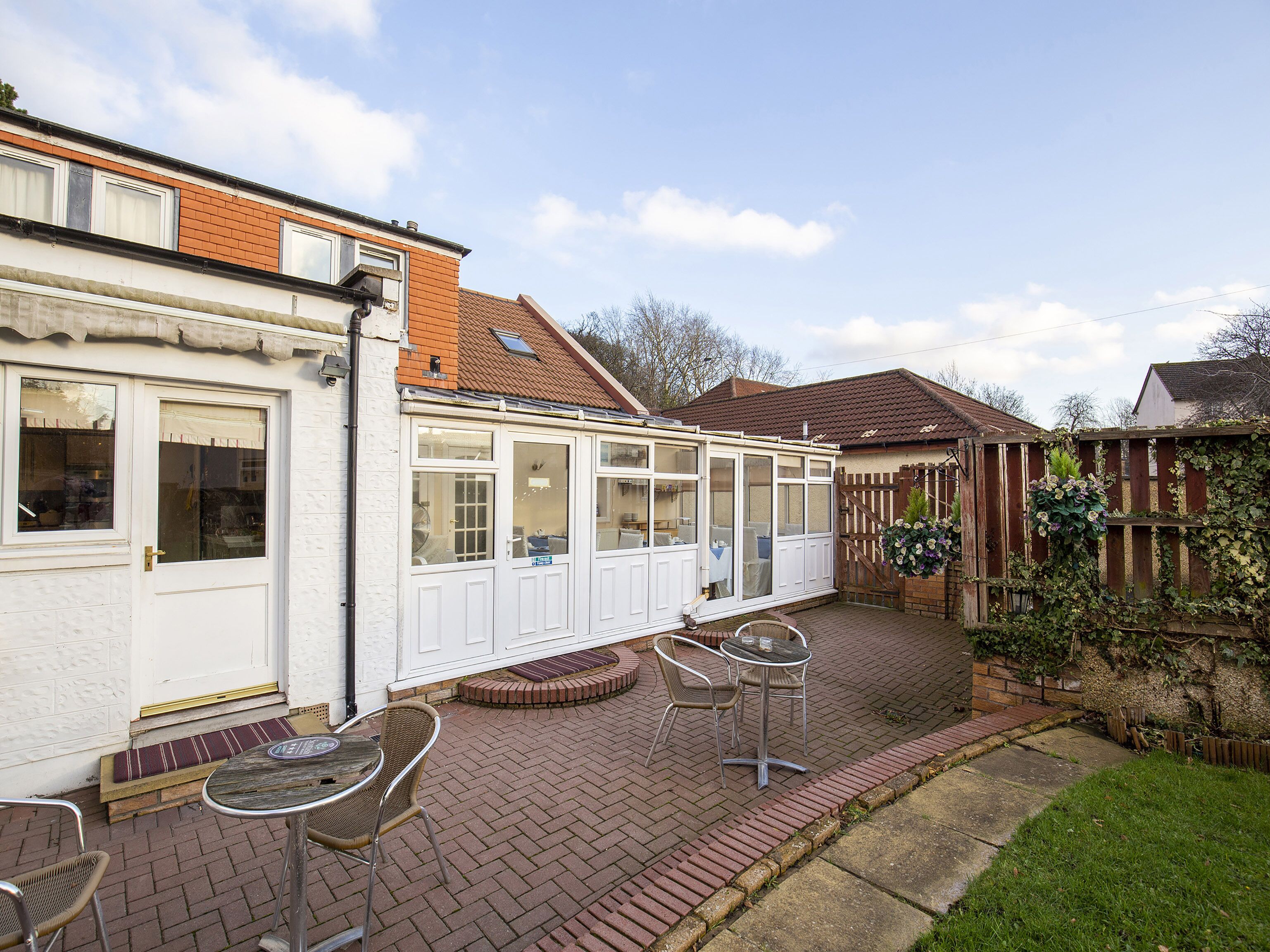 Photo - Arden Guest House, Craigmillar Castle Edinburgh